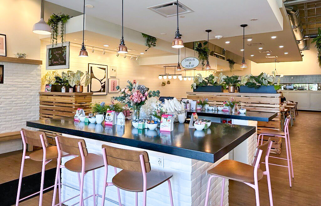 Image of the interior of the Morning Belle Breton Village location
